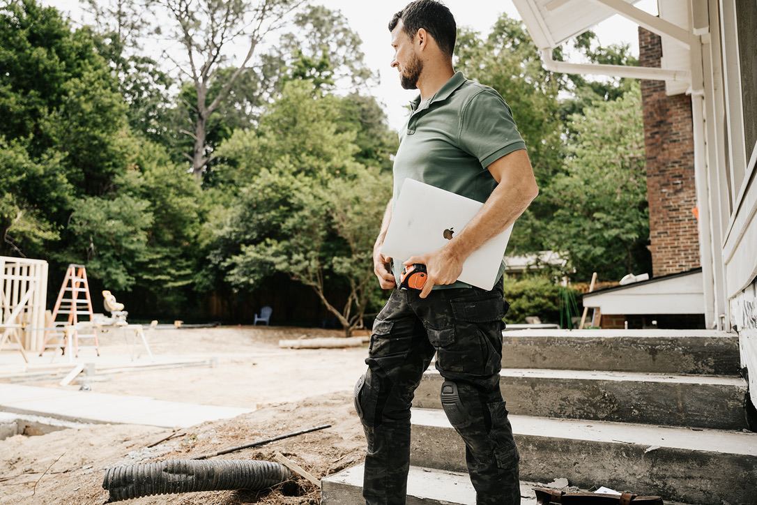 Contractor using AI on the job site